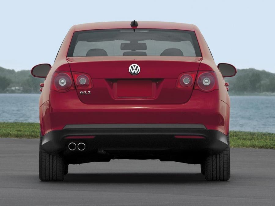  Volkswagen Jetta GLI 2006 года  (фото 3 из 22)